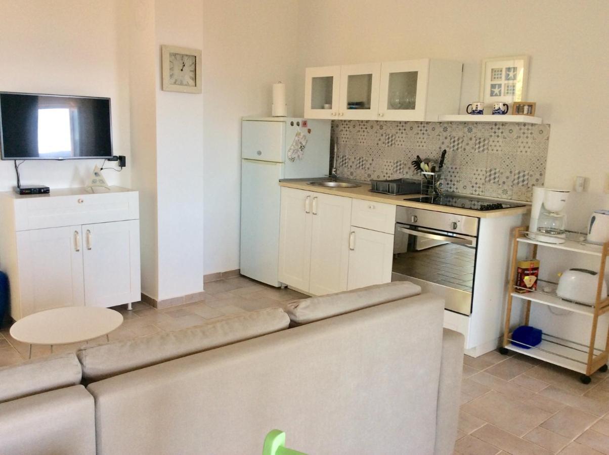 Apartment Tin ปิเนซิตซี ภายนอก รูปภาพ
