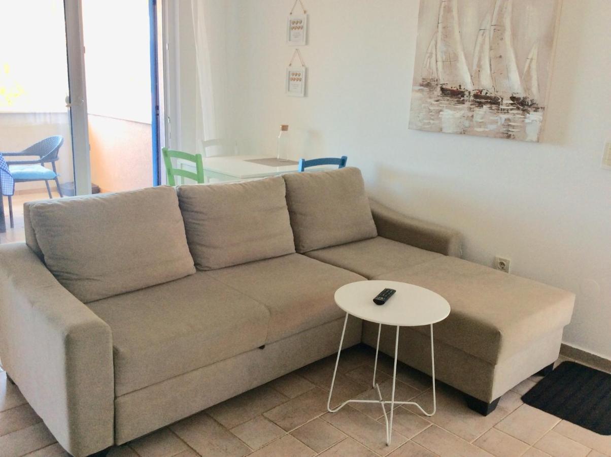 Apartment Tin ปิเนซิตซี ภายนอก รูปภาพ